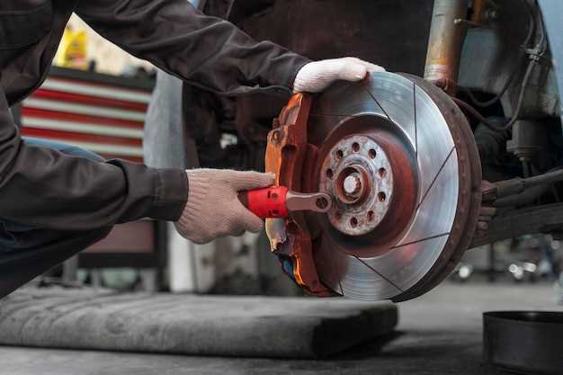Implementing a Scheduled Maintenance Plan for Truck Safety